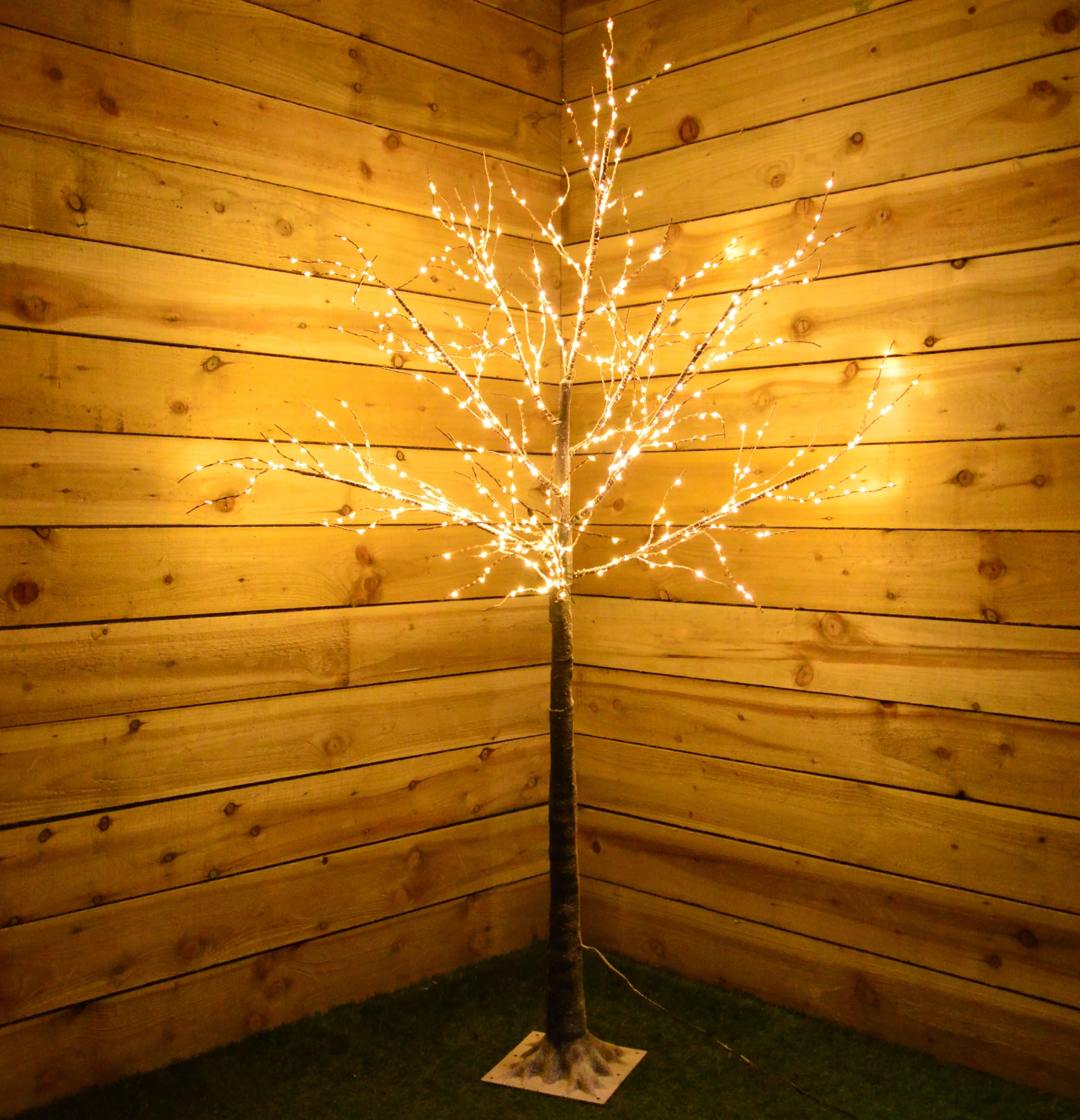 1.7m Christmas Birch Tree With 600 Warm White LED Lights Christmas Decoration