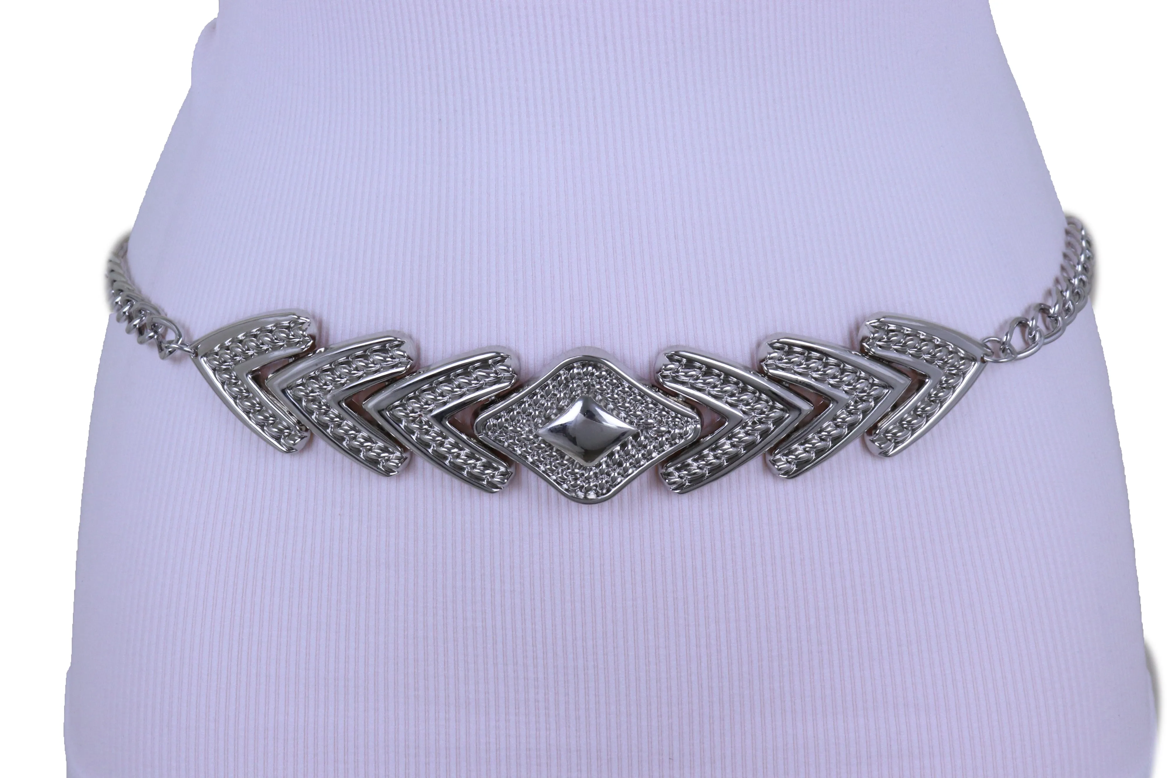 Geometric Arrowhead Metal Chain Belt