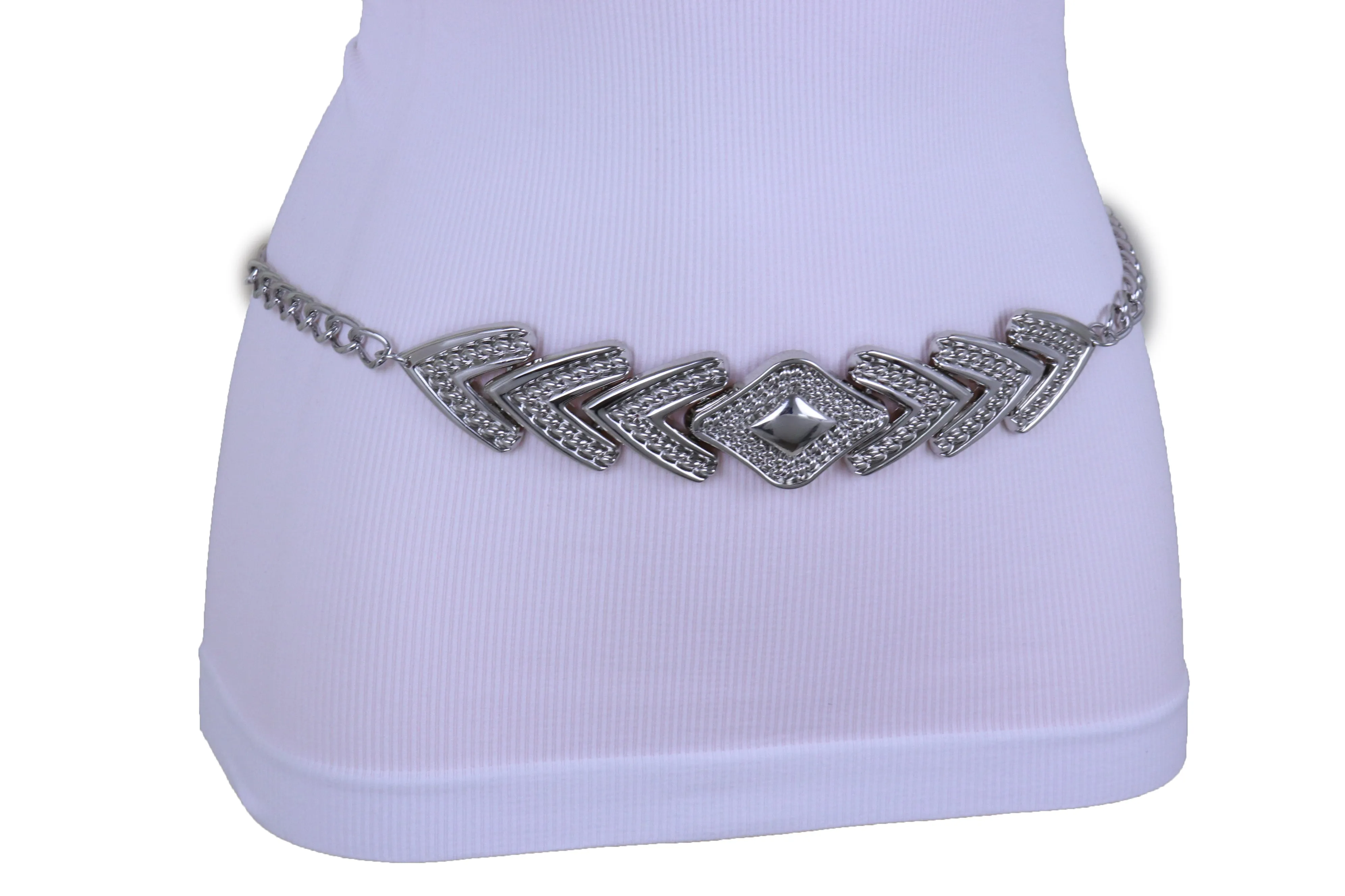 Geometric Arrowhead Metal Chain Belt